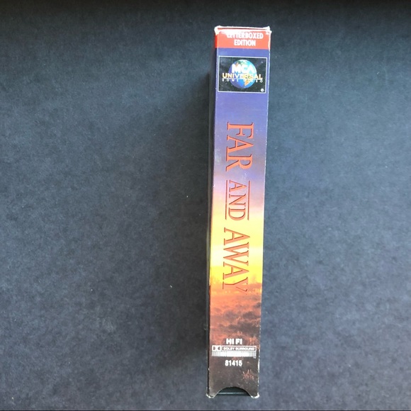 FAR & AWAY.        VHS.       *Letterbox edition - Picture 9 of 10